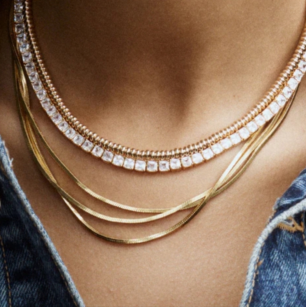 Roxanne Assoulin The Slinky Necklace